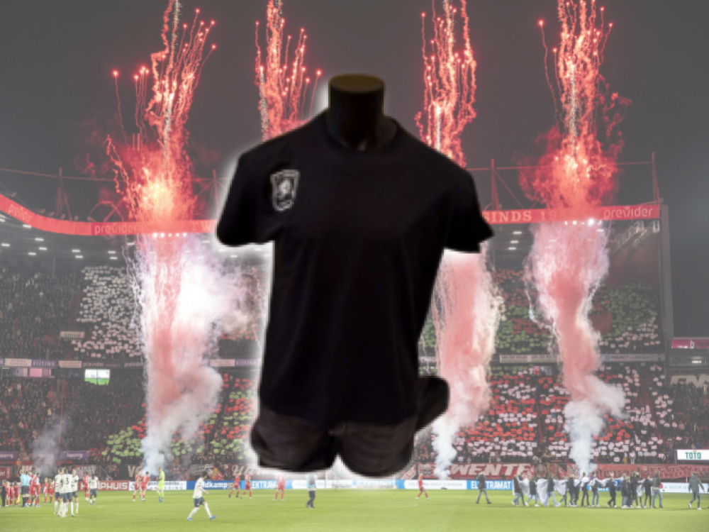 053 Hooligan T-Shirt(L)