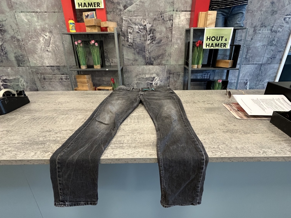 Slimfit jeans Cars Jeans Zwart